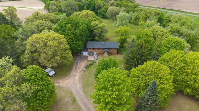 1295 Evergreen Drive, River Falls, WI 54022