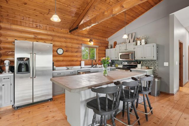 1295 Evergreen Drive, River Falls, WI 54022