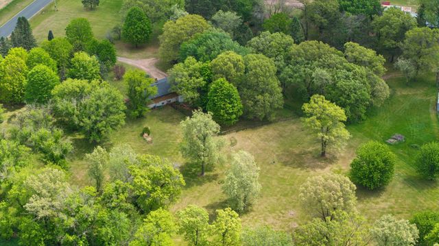 1295 Evergreen Drive, River Falls, WI 54022