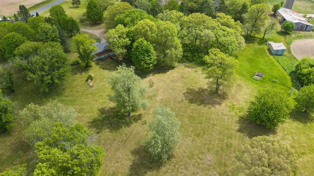 1295 Evergreen Drive, River Falls, WI 54022