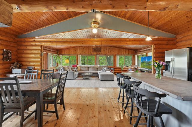 1295 Evergreen Drive, River Falls, WI 54022