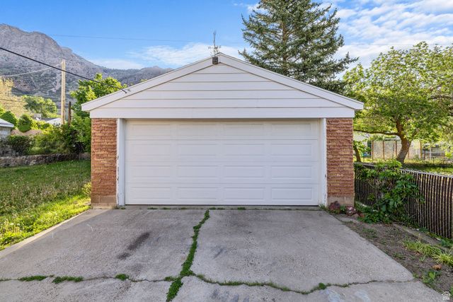 718 S ROBINS AVE, Ogden, UT 84404