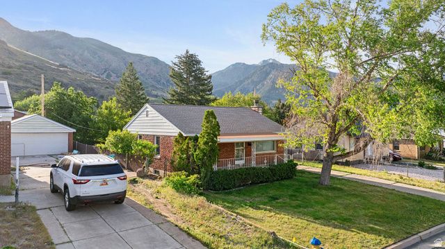 718 S ROBINS AVE, Ogden, UT 84404