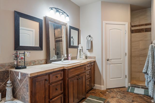 1283 S 920 W, Hurricane, UT 84737