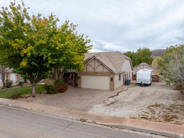 1283 S 920 W, Hurricane, UT 84737