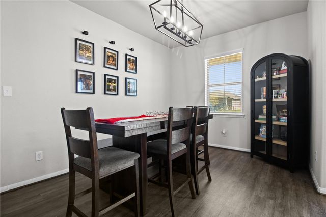 622 Little Cypress Lane, Baytown, TX 77523