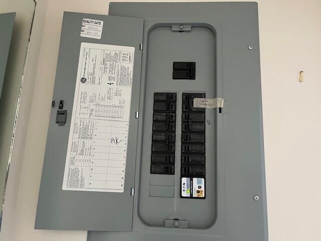 2895 Crosley Drive W I, West Palm Beach, FL 33415