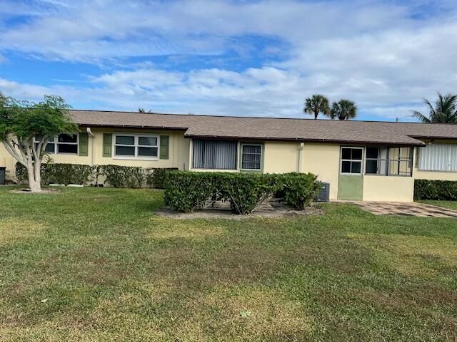 2895 Crosley Drive W I, West Palm Beach, FL 33415