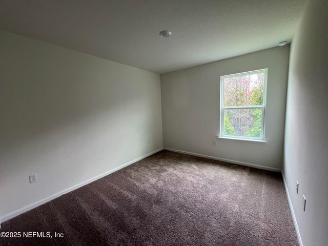 726 PANTHER LAKE Parkway, Jacksonville, FL 32221