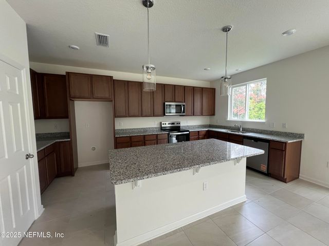 726 PANTHER LAKE Parkway, Jacksonville, FL 32221