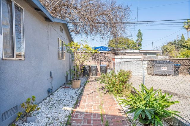 3725 E 57th, Maywood, CA 90270
