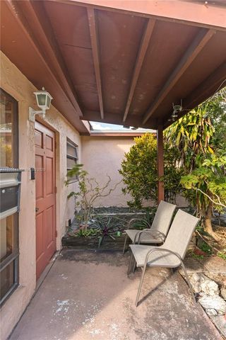 6811 Thomas St, Hollywood, FL 33024