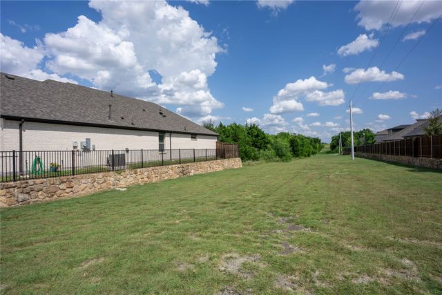 106 Buckeye Street, Forney, TX 75126