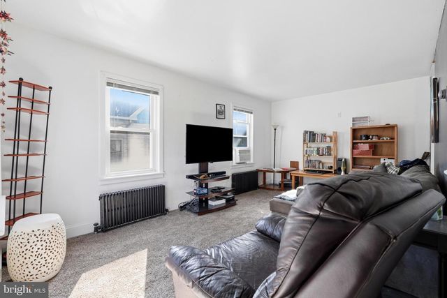 1665 BROADWAY, Bethlehem, PA 18015
