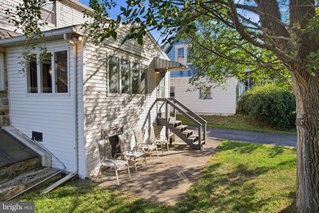 1665 BROADWAY, Bethlehem, PA 18015