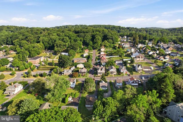1665 BROADWAY, Bethlehem, PA 18015