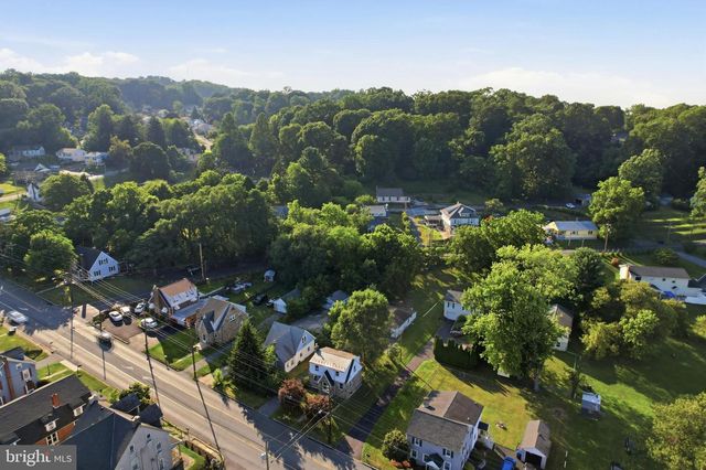 1665 BROADWAY, Bethlehem, PA 18015