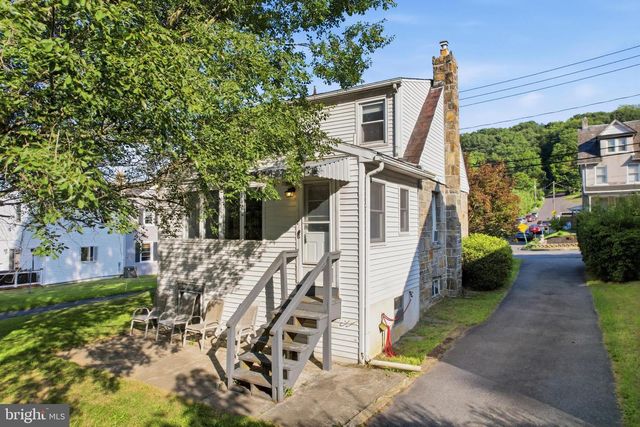 1665 BROADWAY, Bethlehem, PA 18015