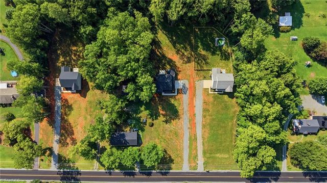 3046 NC Highway 62 E, Liberty, NC 27298