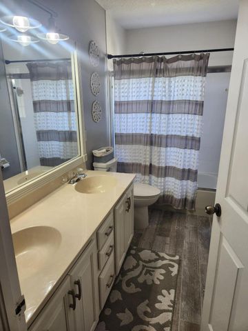 6303 Royal Palm Beach Boulevard, West Palm Beach, FL 33412