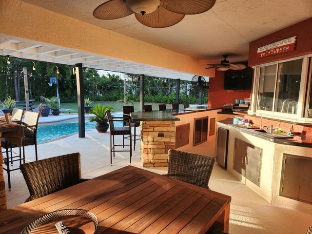 6303 Royal Palm Beach Boulevard, West Palm Beach, FL 33412