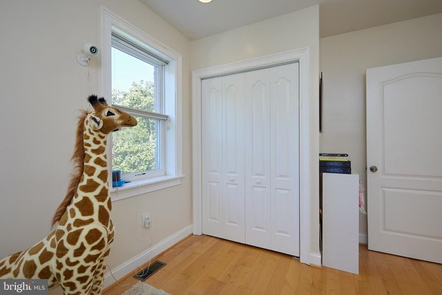 324 VARNUM ST NW, Washington, DC 20011