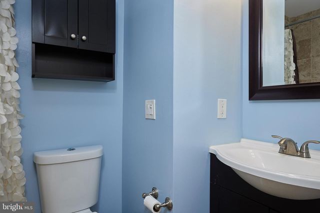 324 VARNUM ST NW, Washington, DC 20011