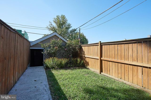 324 VARNUM ST NW, Washington, DC 20011