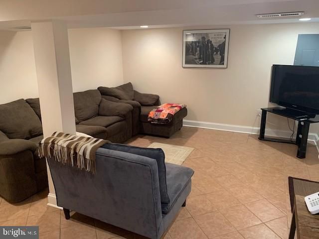 324 VARNUM ST NW, Washington, DC 20011