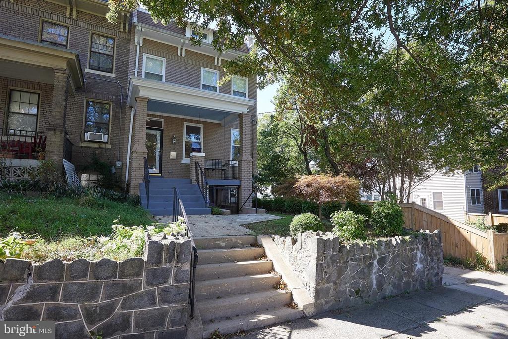 324 VARNUM ST NW, Washington, DC 20011