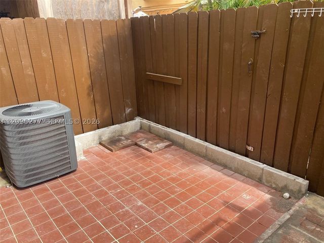 12025 SW 18th St 2-47, Miami, FL 33175