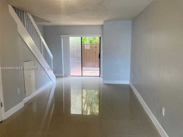 12025 SW 18th St 2-47, Miami, FL 33175