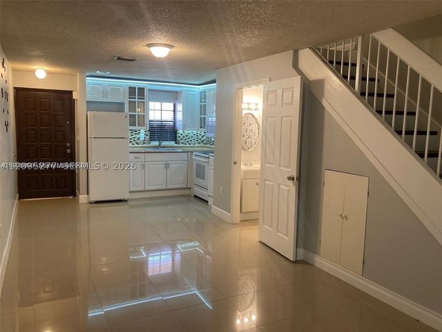 12025 SW 18th St 2-47, Miami, FL 33175