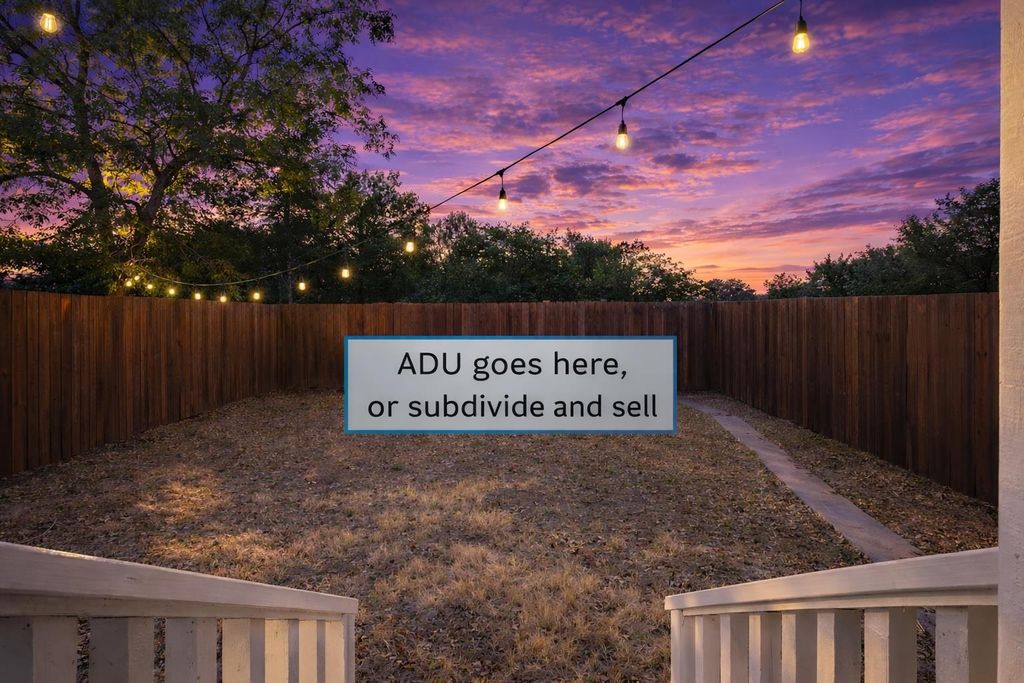 2106 Eva ST, Austin, TX 78704