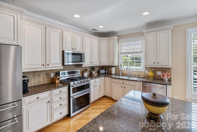 107 Clover Bank Road, Mooresville, NC 28115