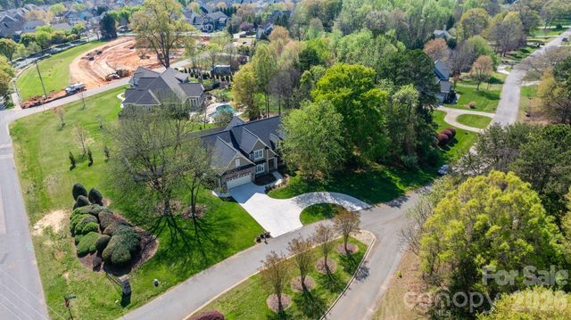 107 Clover Bank Road, Mooresville, NC 28115