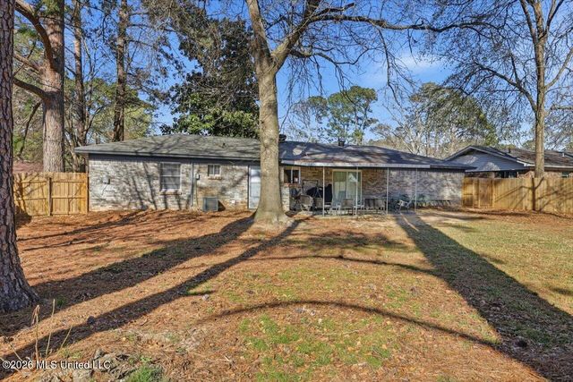 331 Barrow Street, Pearl, MS 39208