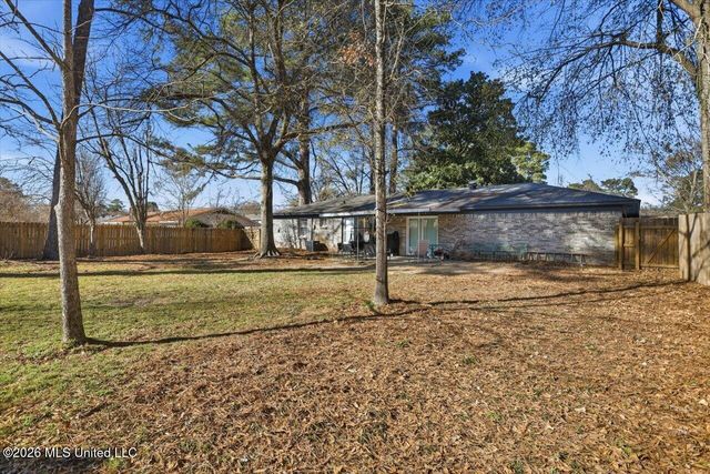331 Barrow Street, Pearl, MS 39208
