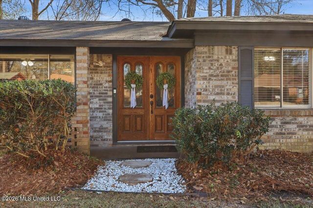 331 Barrow Street, Pearl, MS 39208