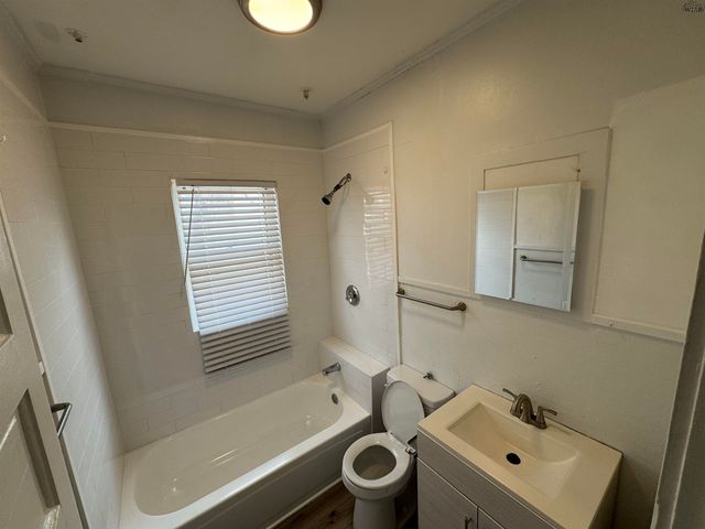 1105 BLUFF STREET, Wichita Falls, TX 76301