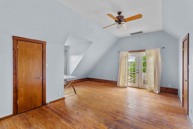 1341 Ranchero Rd, Kerrville, TX 78028