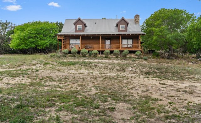 1341 Ranchero Rd, Kerrville, TX 78028