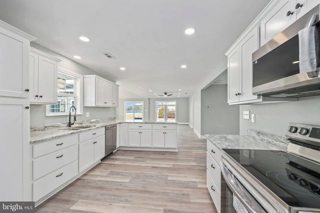 2755 SUNNYBANK RD, Reedville, VA 22539