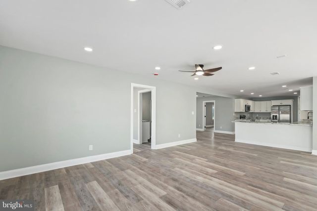 2755 SUNNYBANK RD, Reedville, VA 22539