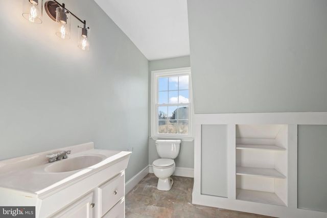 2755 SUNNYBANK RD, Reedville, VA 22539