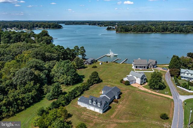 2755 SUNNYBANK RD, Reedville, VA 22539