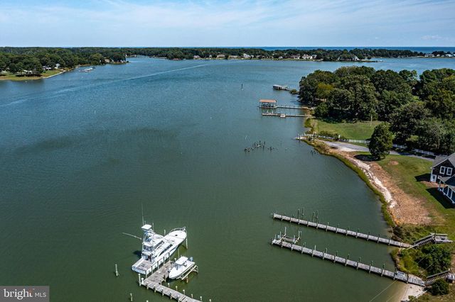 2755 SUNNYBANK RD, Reedville, VA 22539