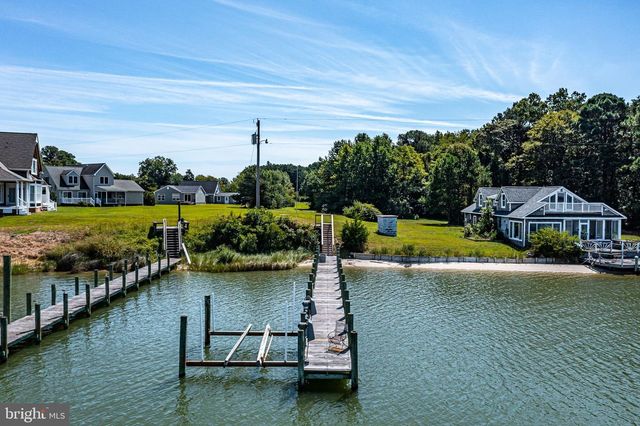 2755 SUNNYBANK RD, Reedville, VA 22539