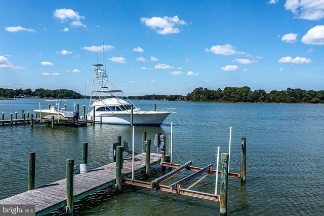 2755 SUNNYBANK RD, Reedville, VA 22539