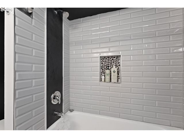 6003 N MICHIGAN Ave, Portland, OR 97217